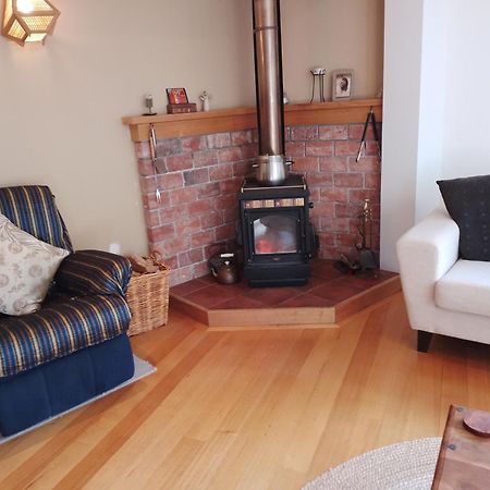 Bed and Breakfast Birds Eyes Te Awanga Экстерьер фото